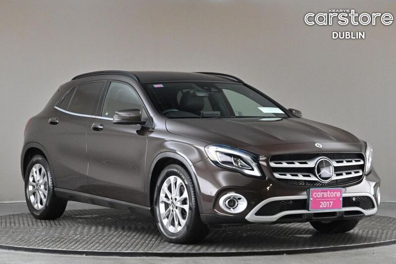 Mercedes-Benz GLA Image