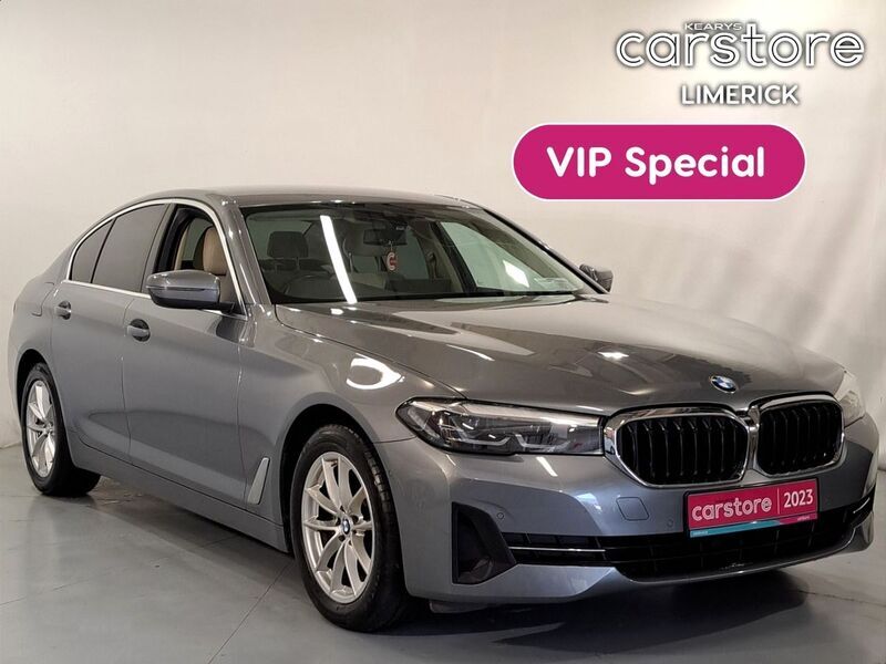 BMW 5-Series Image
