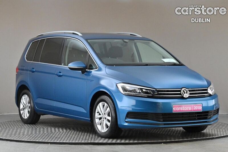 Volkswagen Touran Image