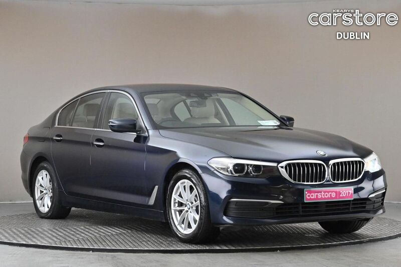BMW 5-Series Image