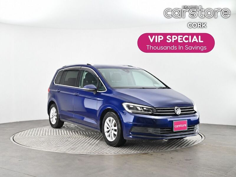 Volkswagen Touran Image