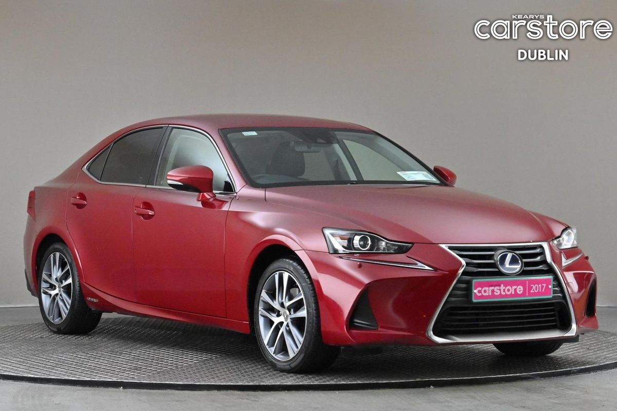 Lexus IS