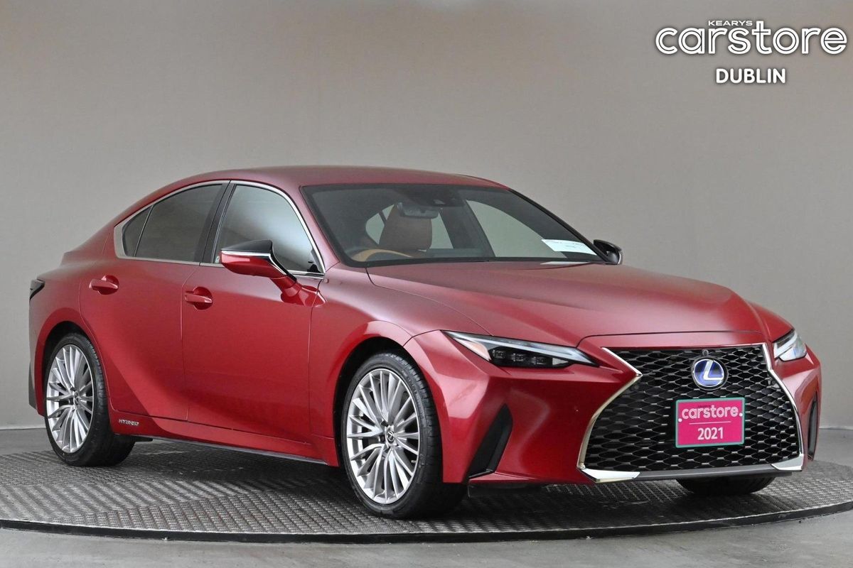 Lexus IS